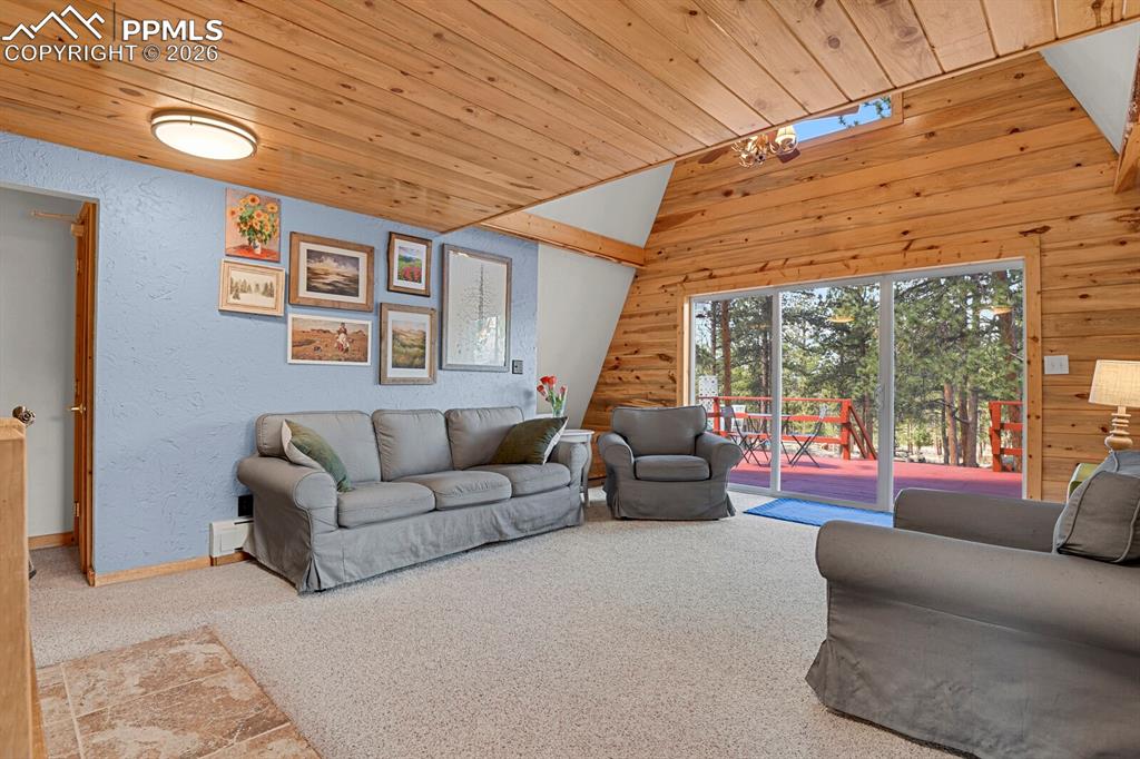 881 Trail Creek Road