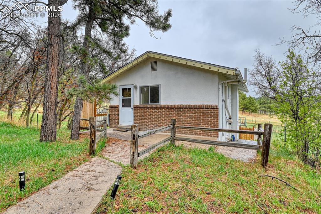 3033 E Palmer Divide Avenue
