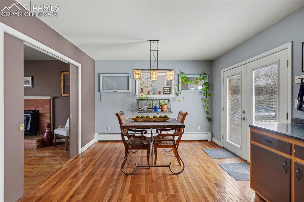 2207 McArthur Avenue