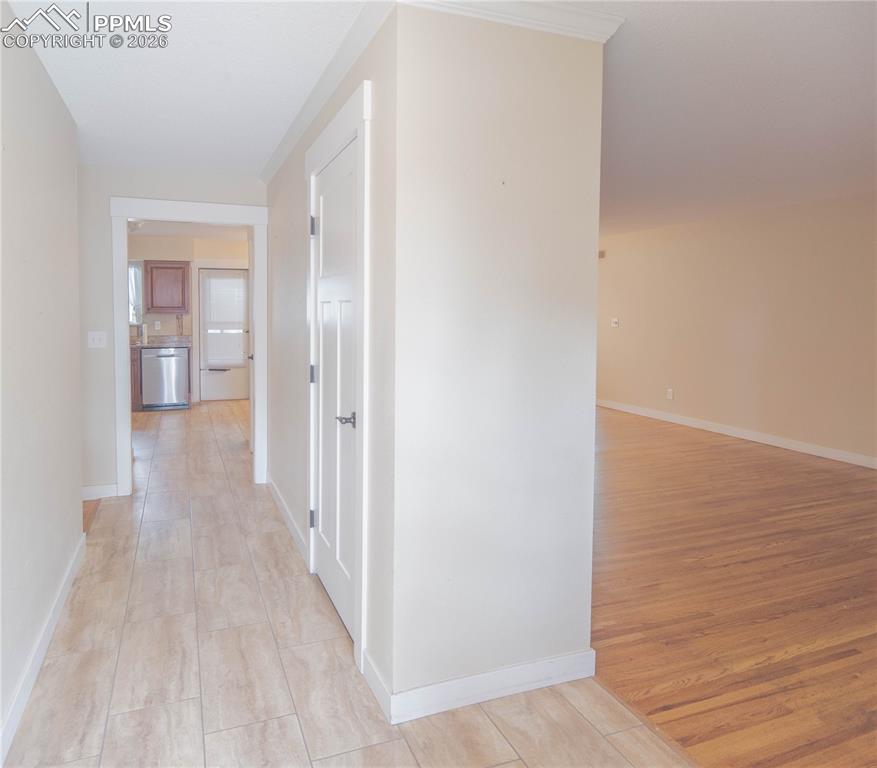 2420 San Carlos Circle