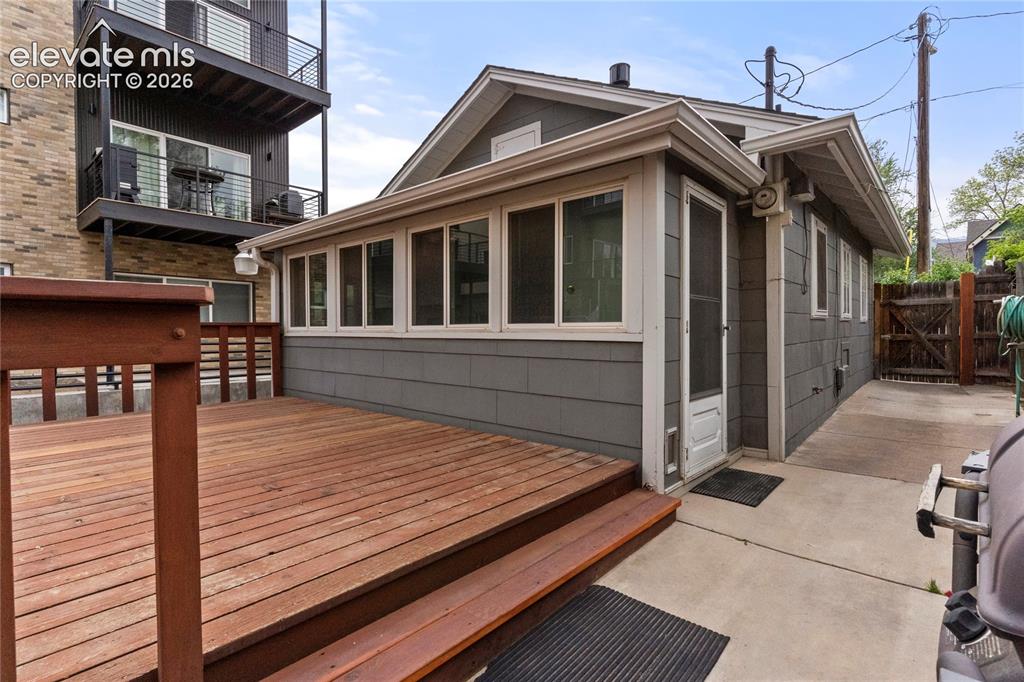 1711 S Cascade Avenue