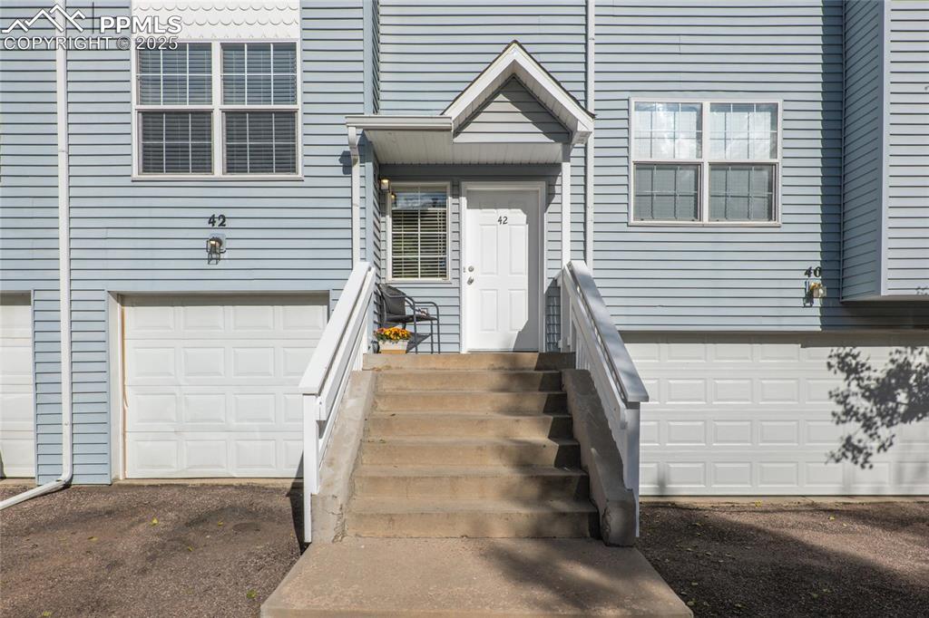 42 Vale Circle