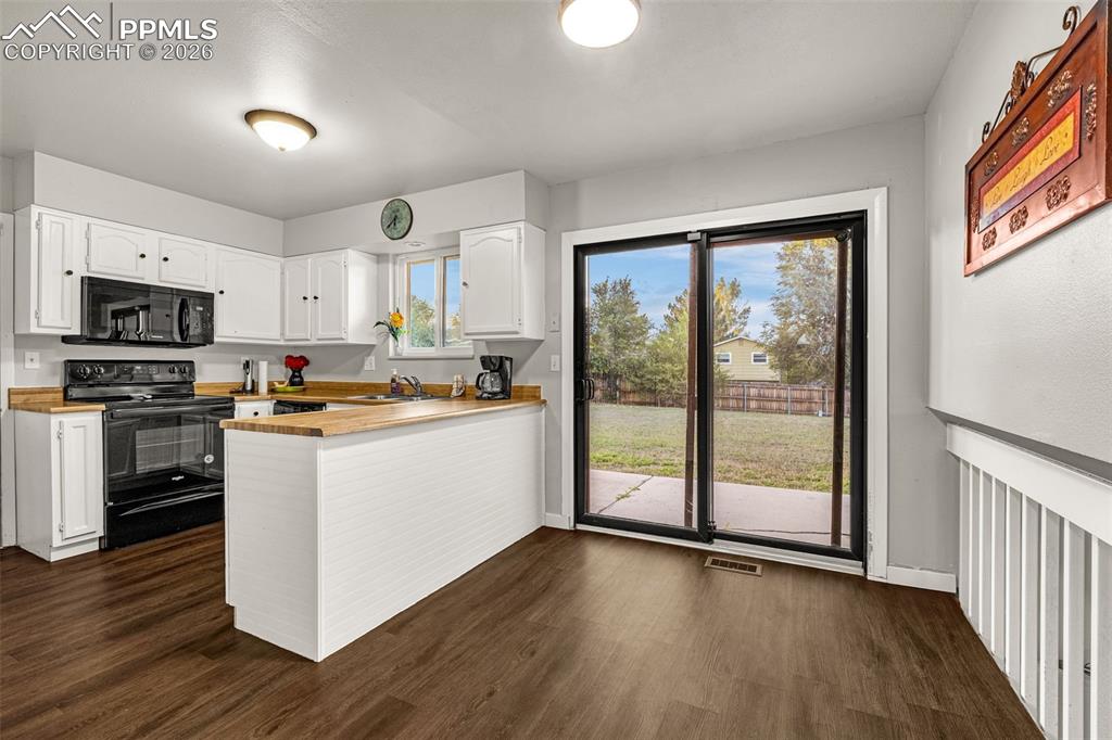 7430 Vineland Trail