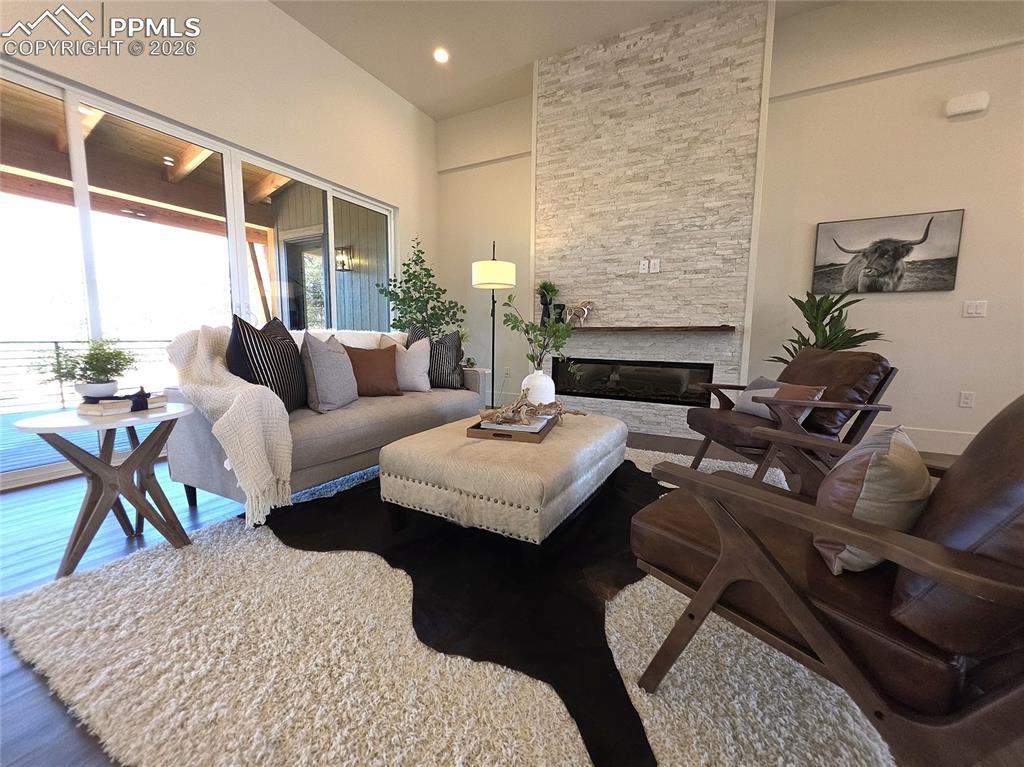 11004 Sunset Oaks Place