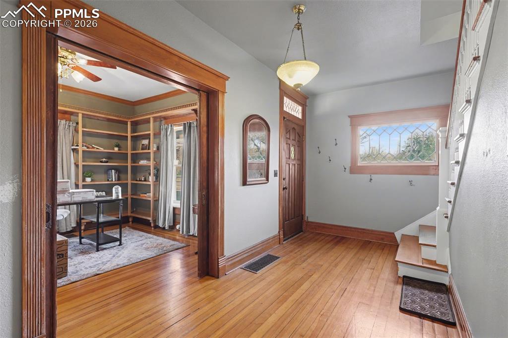 329 E Cache La Poudre Street