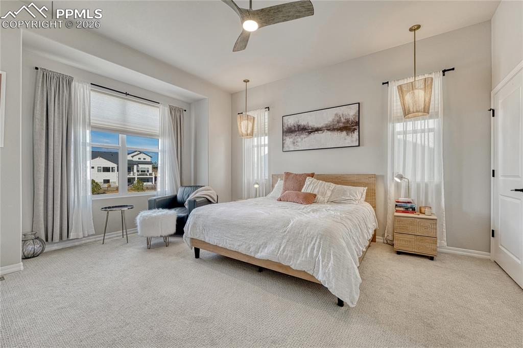 4562 Horse Gulch Loop