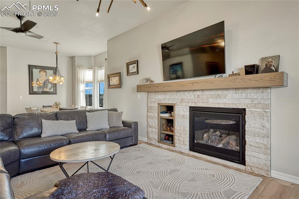 4562 Horse Gulch Loop