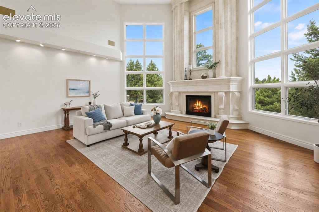 4660 Bradford Heights