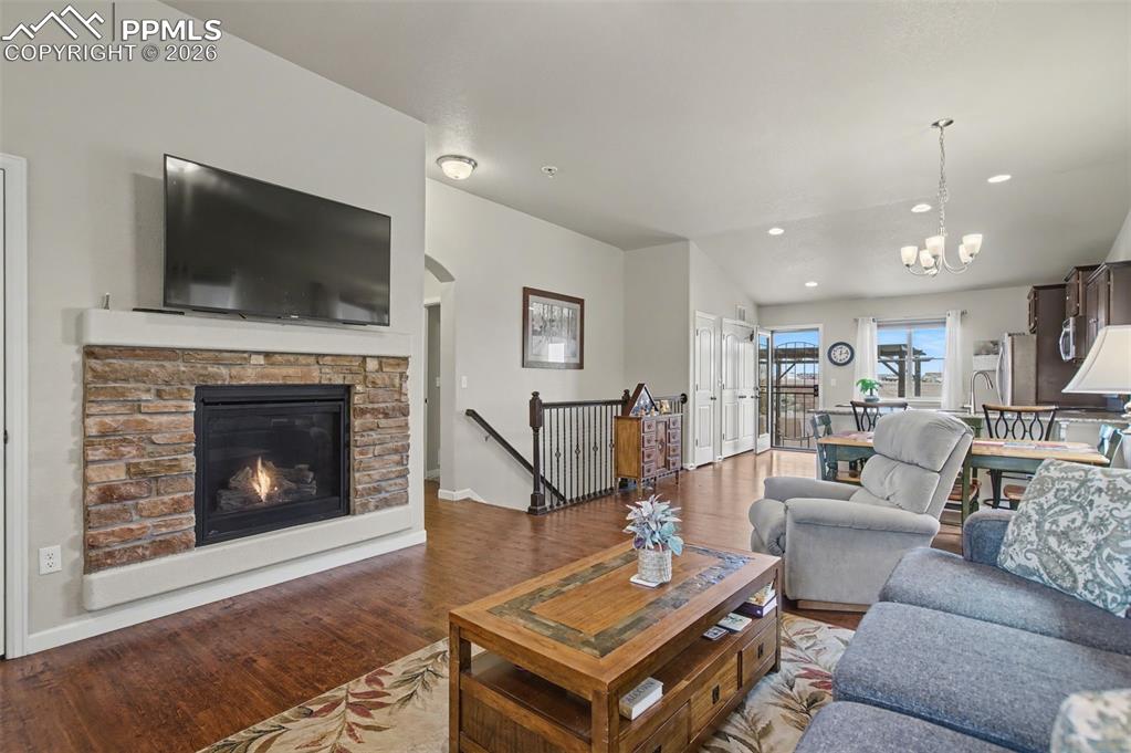 8167 Mockorange Heights