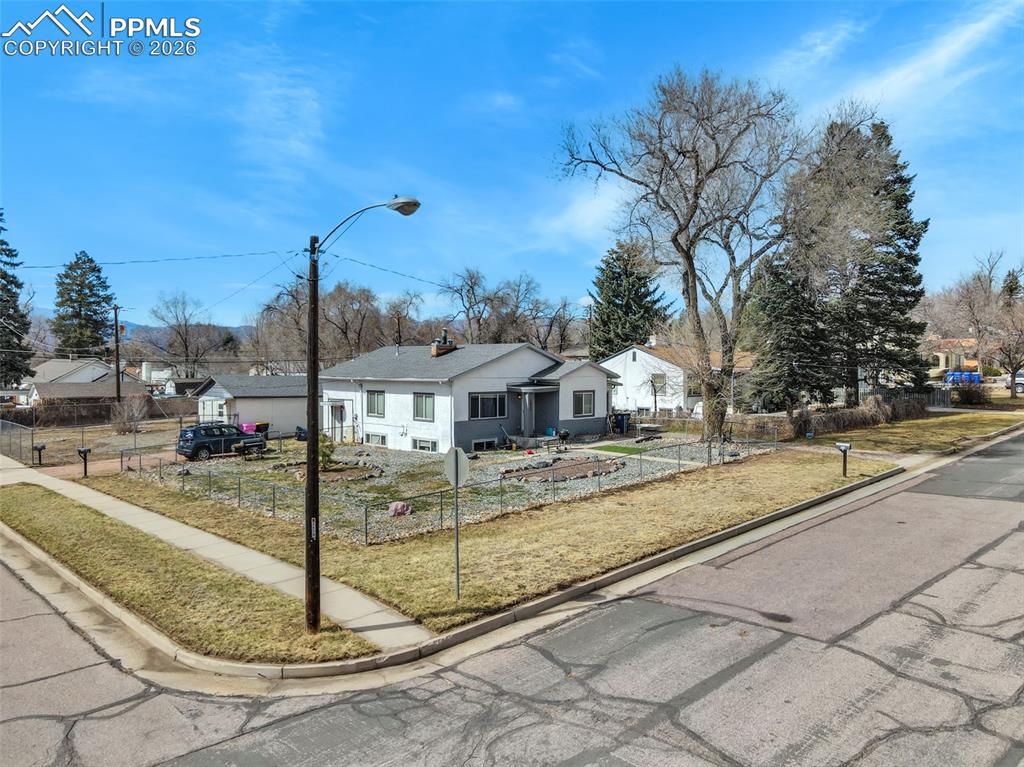 1012 Iowa Avenue
