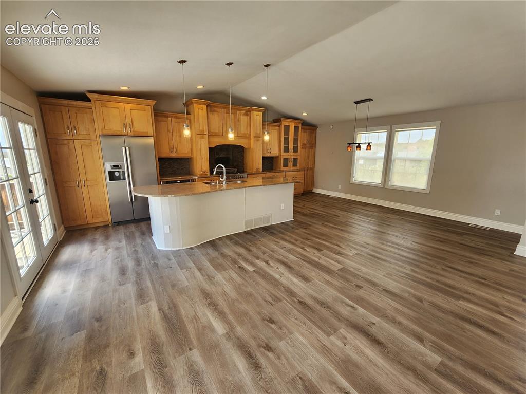 2305 Distinctive Drive