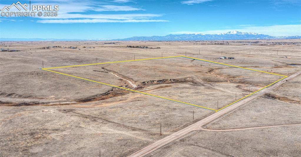 20533 Blue Springs View
