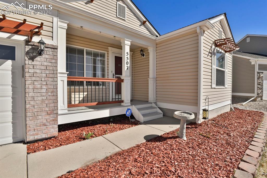 5507 Anna Lee Way