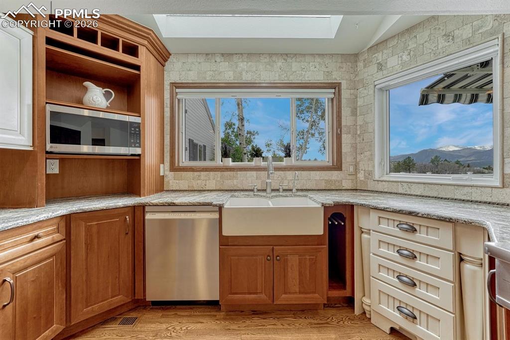 135 Palm Springs Drive