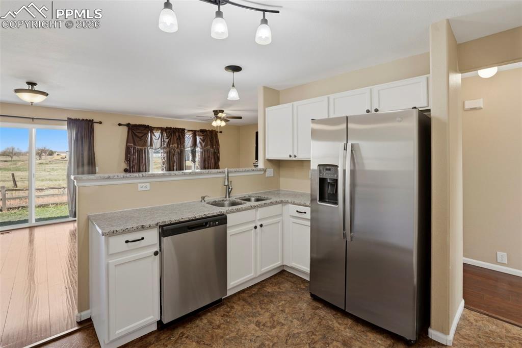 1235 Lords Hill Drive