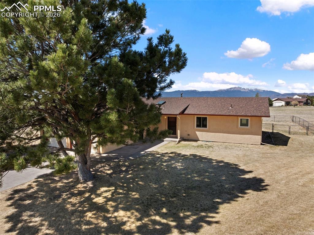 8360 Falcon Meadow Boulevard