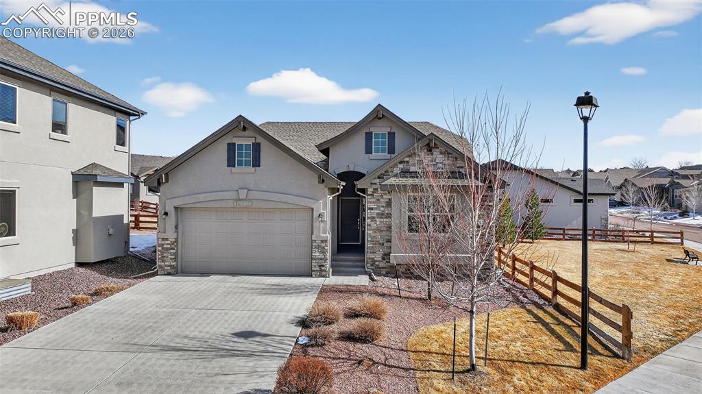 10526 Kelowna View