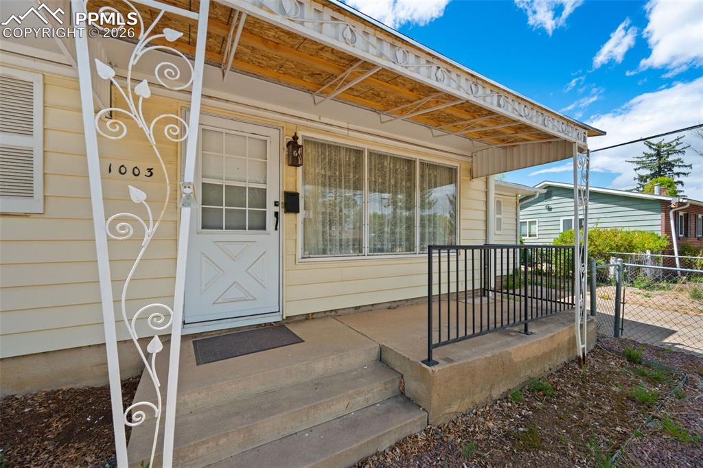 1003 Florence Avenue