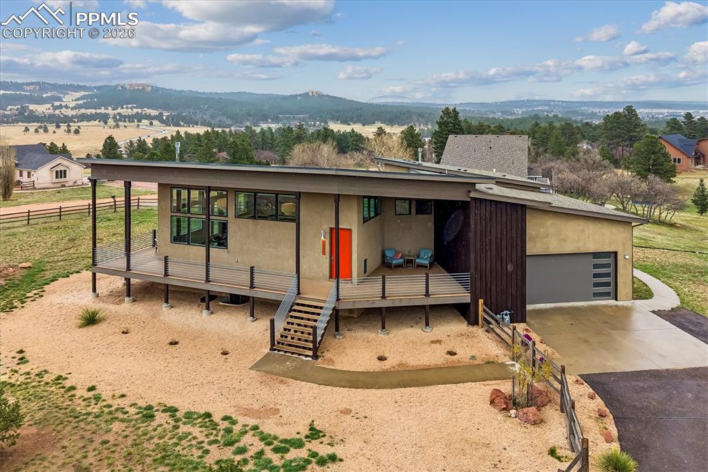 3885 Sierra Vista Road