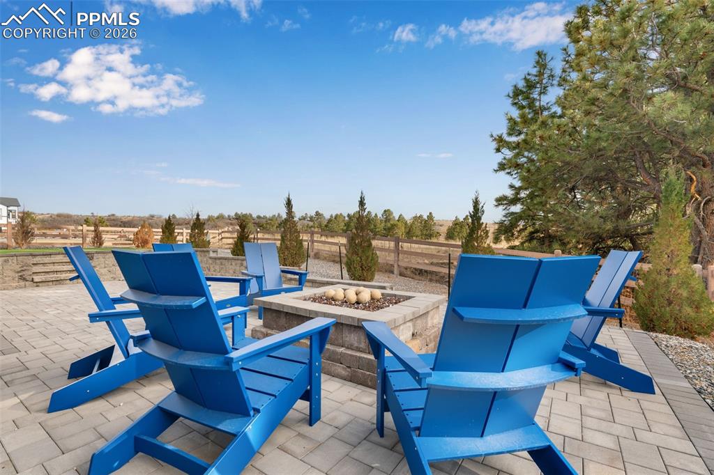 2119 Seaglass Street