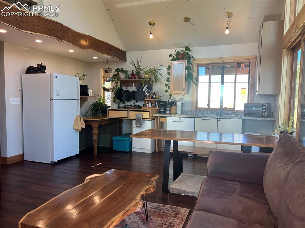 254 E Cobb Lane