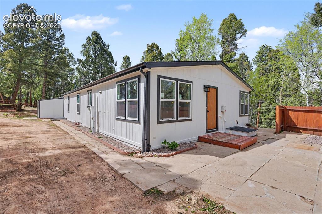 151 Banner Trail
