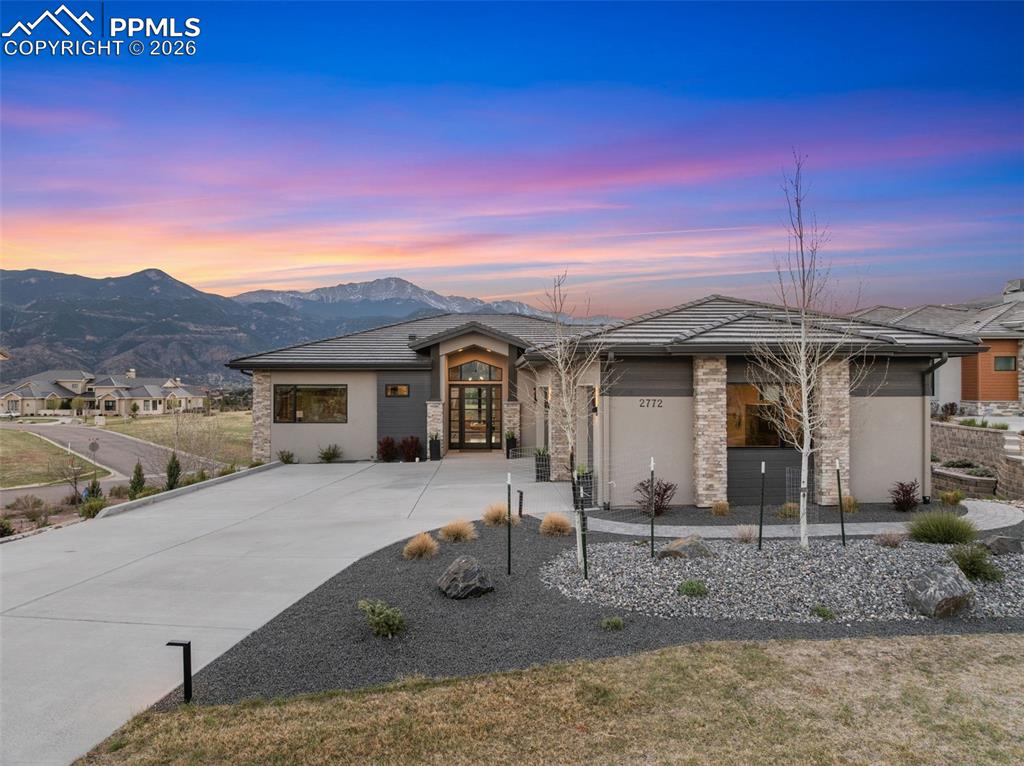 2772 Cathedral Park View