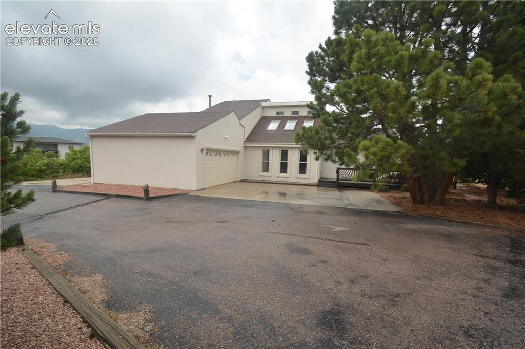 13915 Westchester Drive