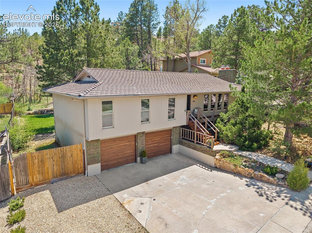 1175 Garlock Lane