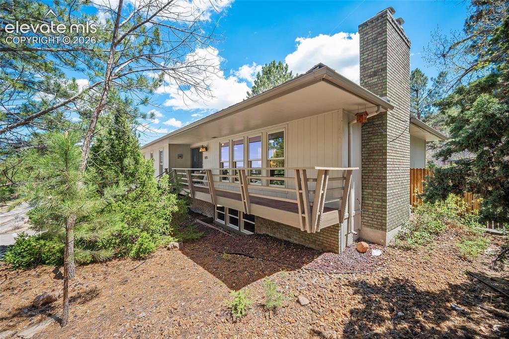 1175 Garlock Lane