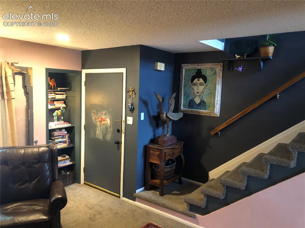 2953 Mesa Road B