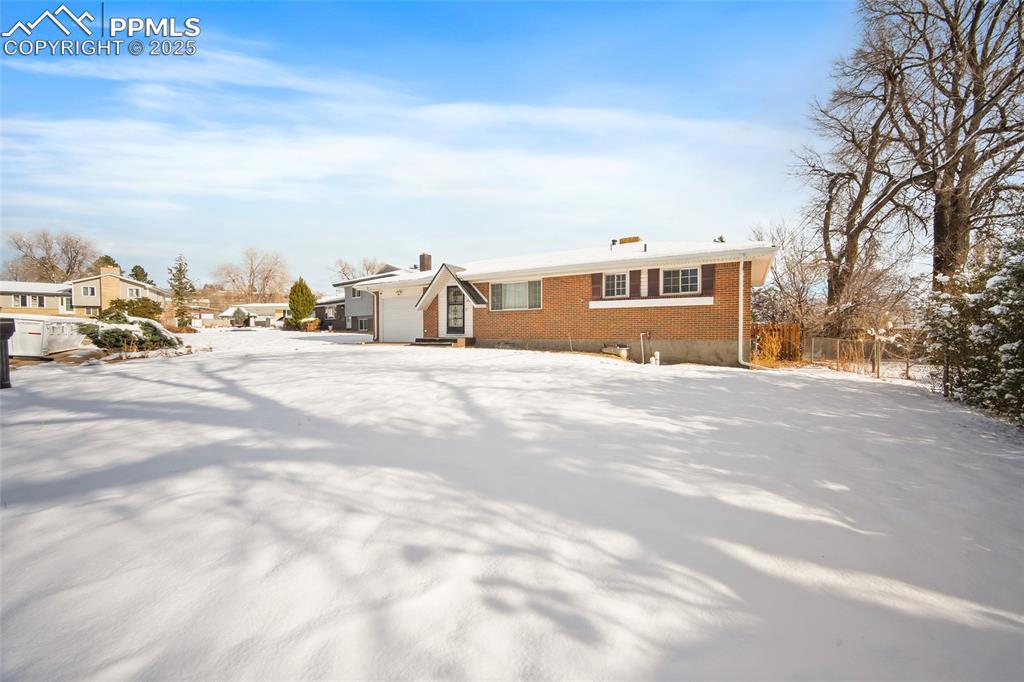 638 Dove Place
