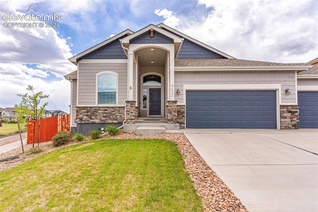 9423 Fairway Glen Drive