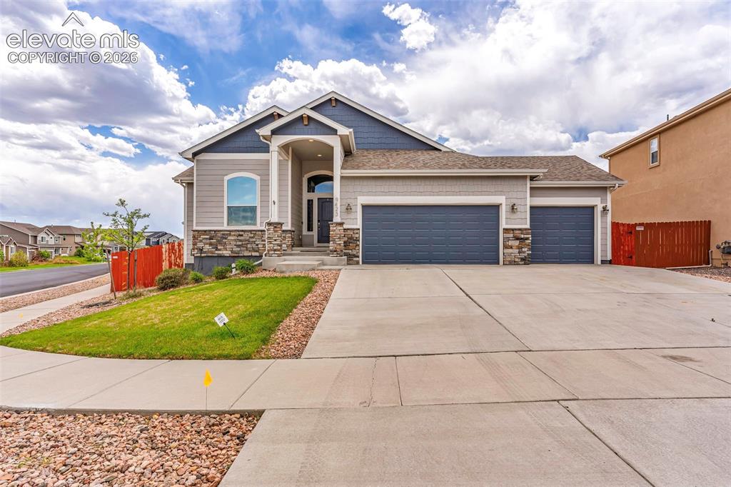 9423 Fairway Glen Drive