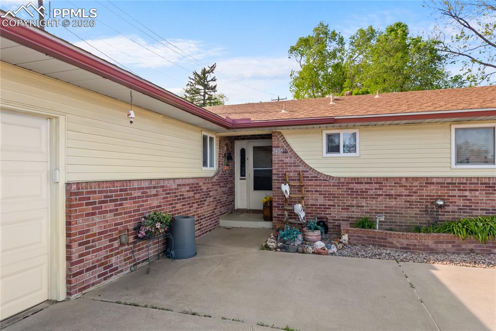 2408 Bandelier Drive