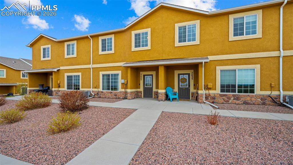 7423 Sand Lake Heights