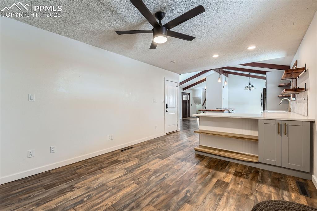 3124 Squaw Valley Drive