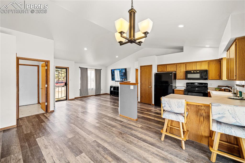 441 S Oak Creek Drive