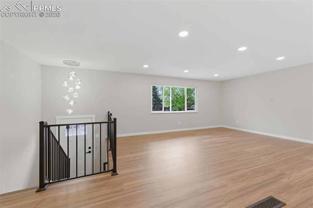 5345 Babcock Terrace