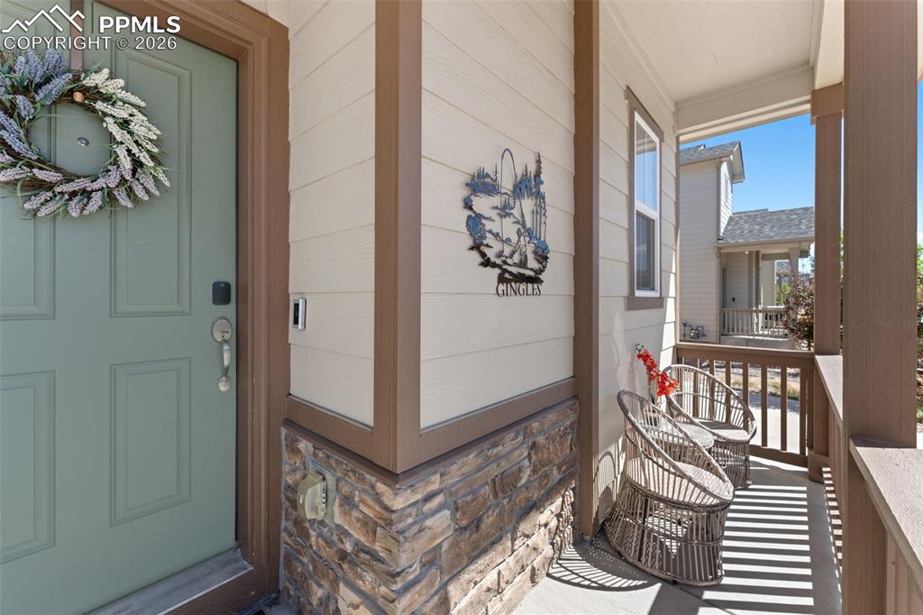 3768 Vineyard Circle