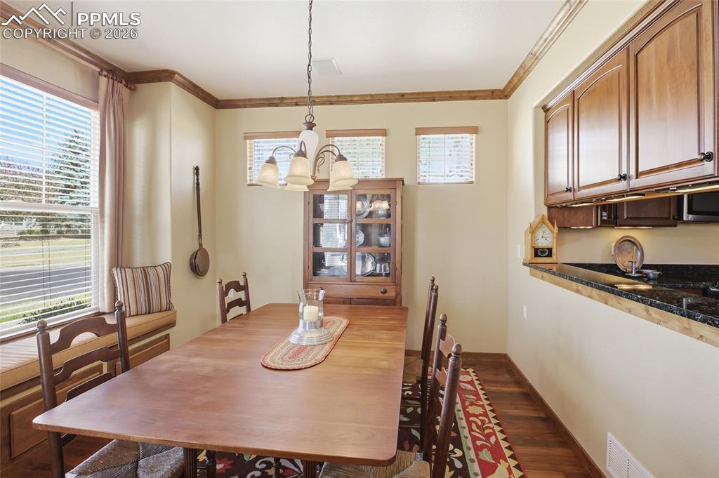 1404 Lewis Ridge View