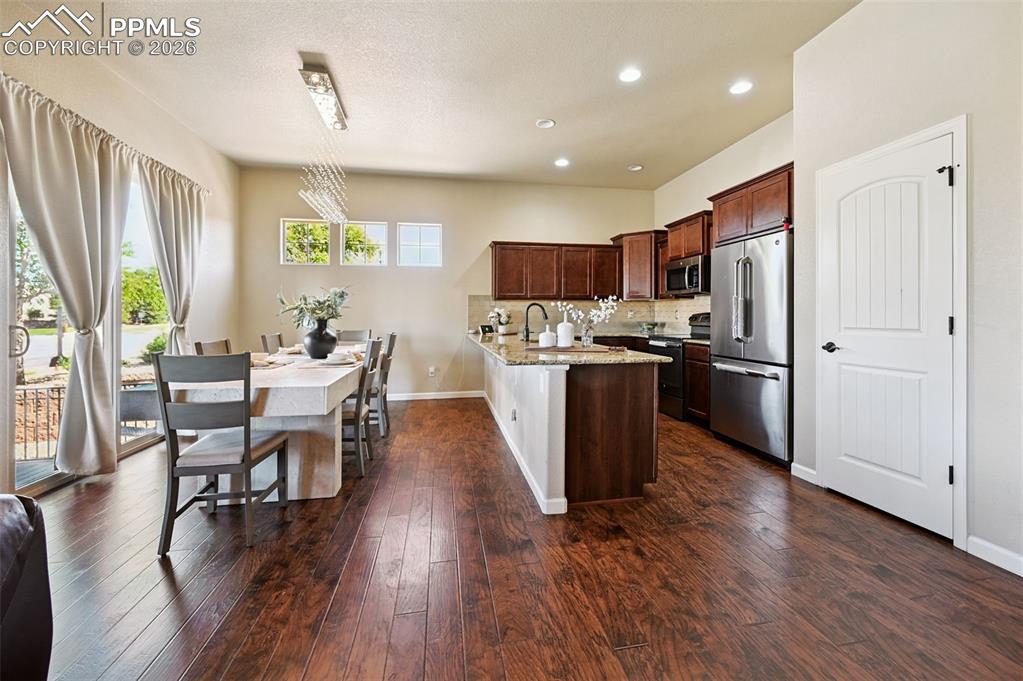 8488 Grand Peak Vista Point