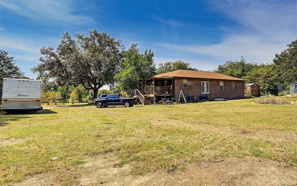 Photo of 660 SW Gull Dr, Lake City, FL 32024 (MLS # 133434)