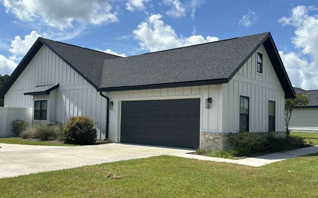 Photo of 154 SW Gobbler Dr, Lake City, FL 32055 (MLS # 127949)