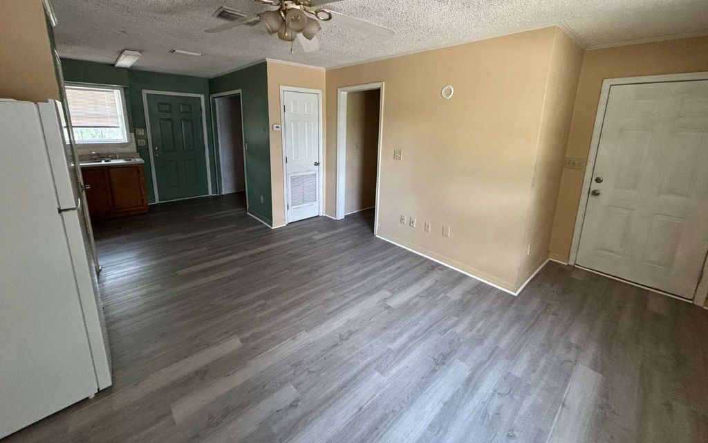 Photo of 219 NW Jacquez Pl, Lake City, FL 32055 (MLS # 127064)