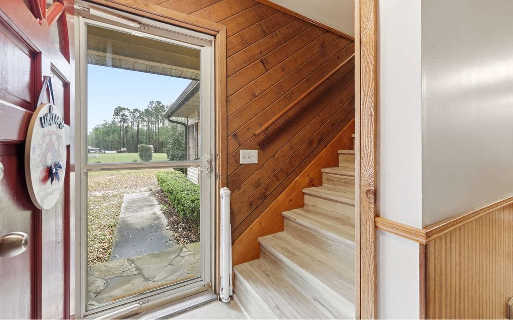 Photo of 8638 127th Drive, Live Oak, FL 32060 (MLS # 130690)