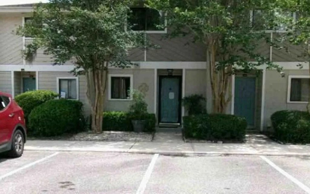 Photo of 3801 Crown Point Rd 2152 RD, Jacksonville, FL 32257 (MLS # 132540)