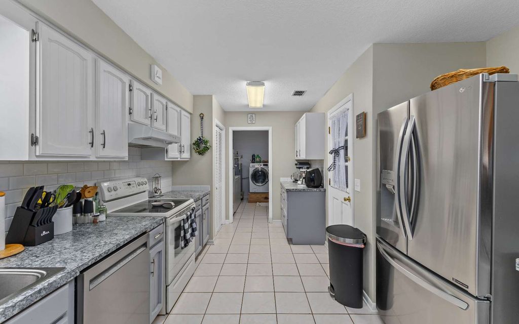 Photo of 118 SW Justin Gln, Lake City, FL 32024 (MLS # 129785)