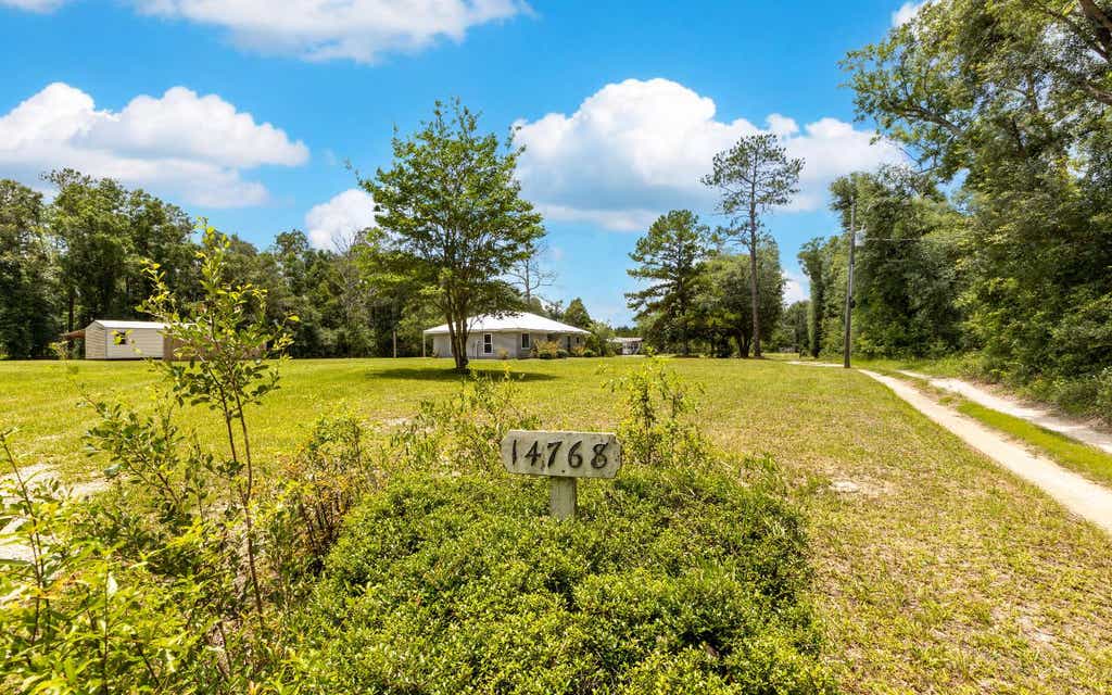 Photo of 14768 96th Place, Live Oak, FL 32060 (MLS # 131984)