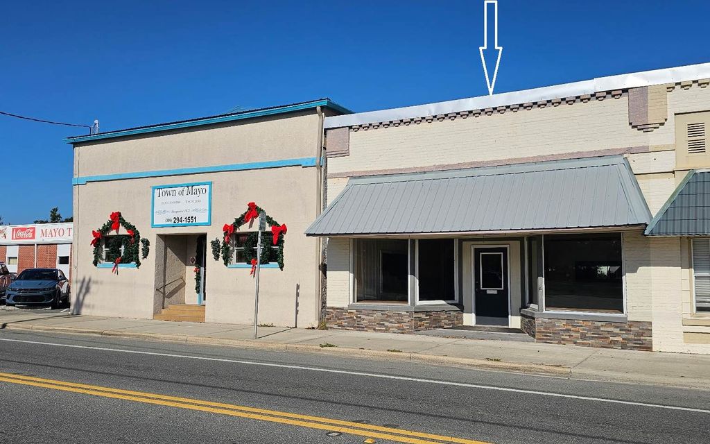 Photo of 270 W Main Street, Mayo, FL 32066 (MLS # 129360)